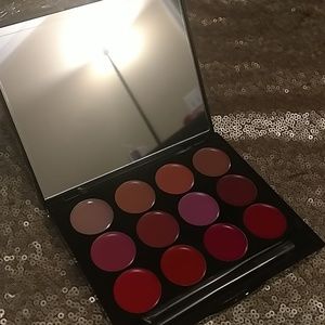 Fabfitfun ISH Lip Pallet